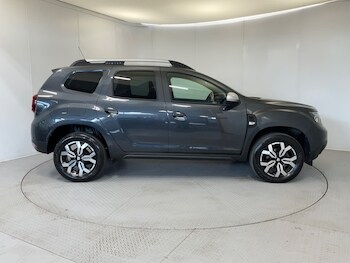 Used Dacia Duster 2022 for sale - 76276792: Photo