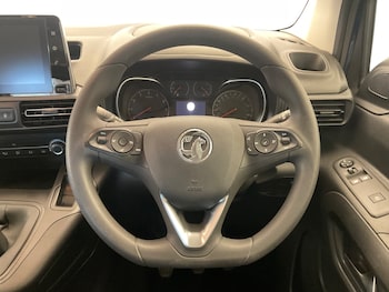 Used Vauxhall Combo Life 2020 for sale - 76355216: Photo