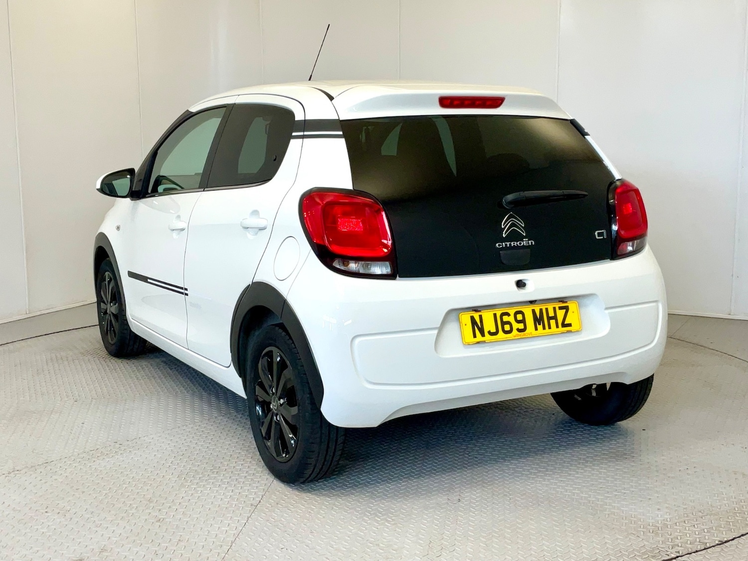 Used Citroen C1 2019 for sale - 76276190: Photo 2