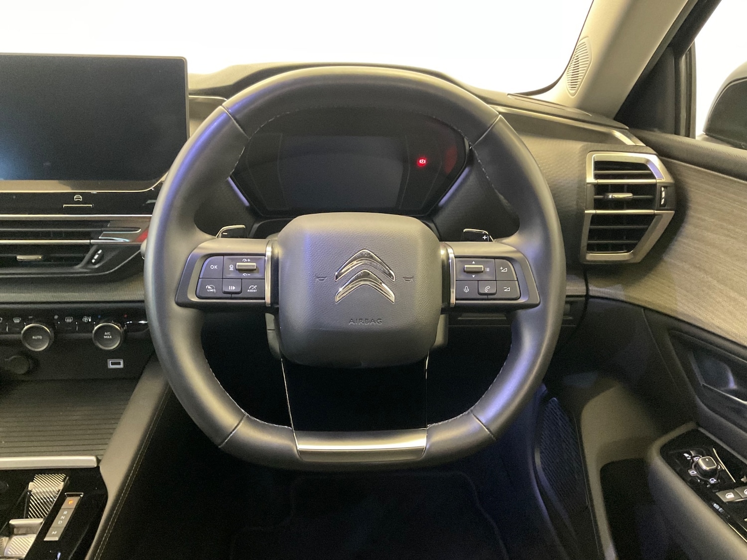 Used Citroen C5 X 2023 for sale - 76297585: Photo 3