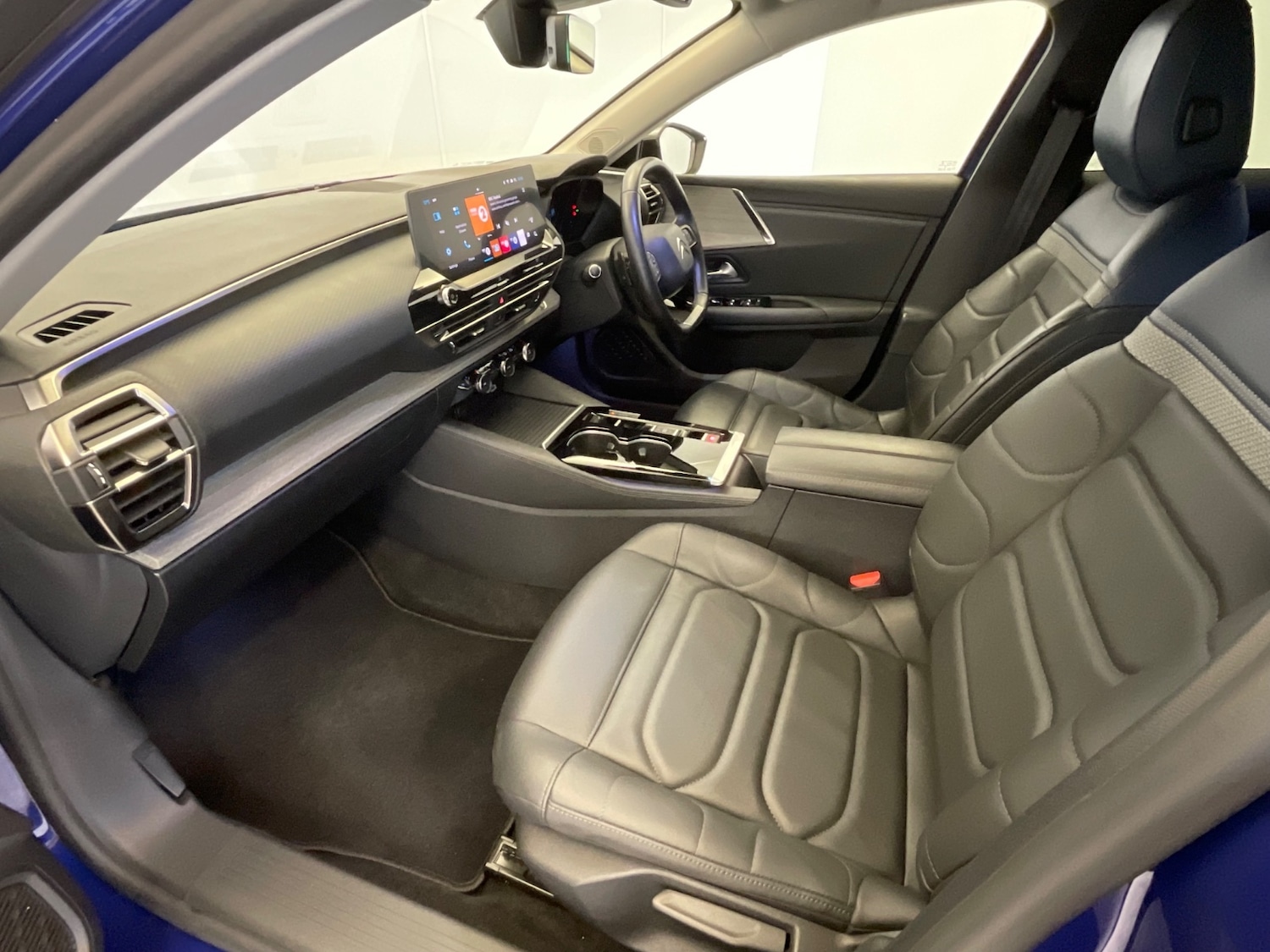 Used Citroen C5 X 2023 for sale - 76297585: Photo 8