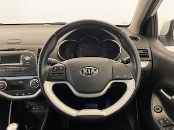 Used Kia Picanto 2017 for sale - 76539839: Photo