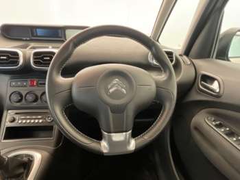 Used Citroen C3 Picasso 2017 for sale - 75066536: Photo
