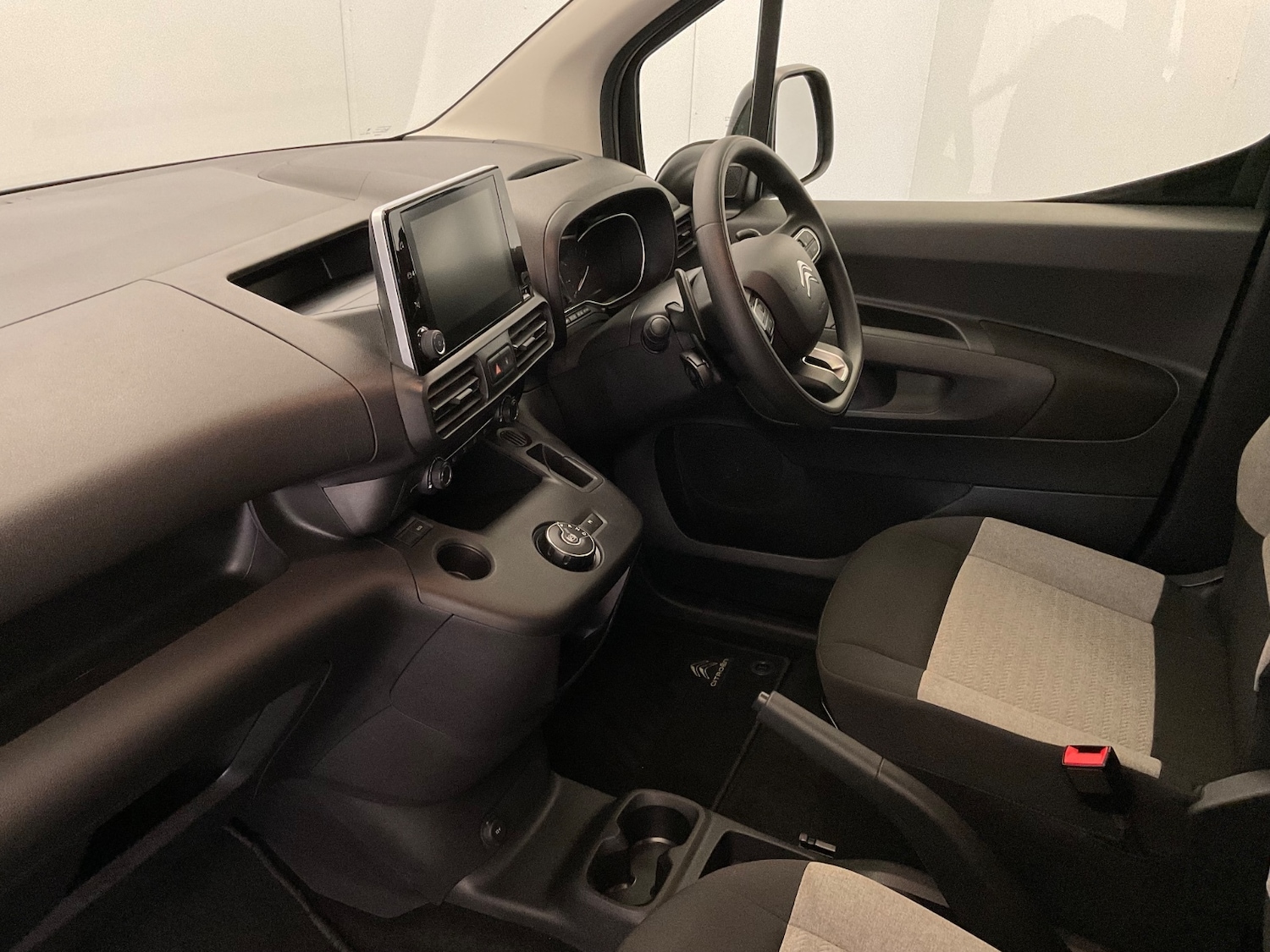 Used Citroen Berlingo 2023 for sale - 77988343: Photo 9