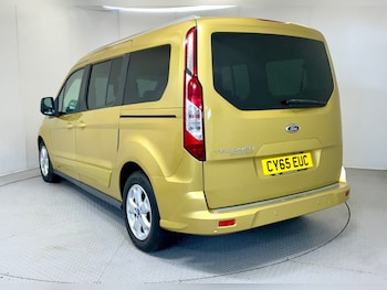 Used Ford Grand Tourneo Connect 2016 for sale - 78381459: Photo