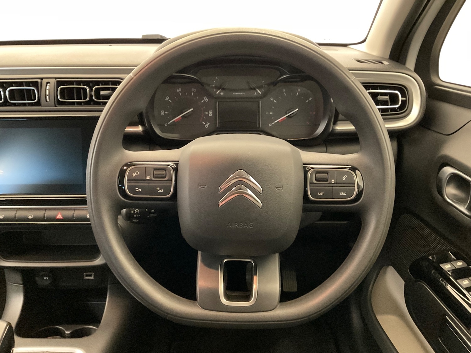 Used Citroen C3 2023 for sale - 76338769: Photo 3