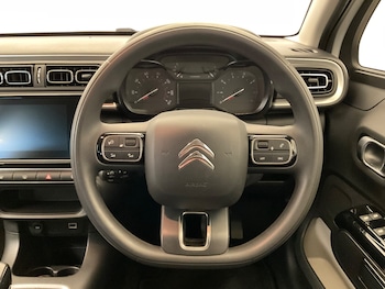 Used Citroen C3 2023 for sale - 76338769: Photo