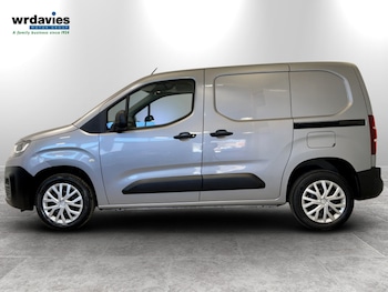 Used Citroen Berlingo 2021 for sale - 77740077: Photo