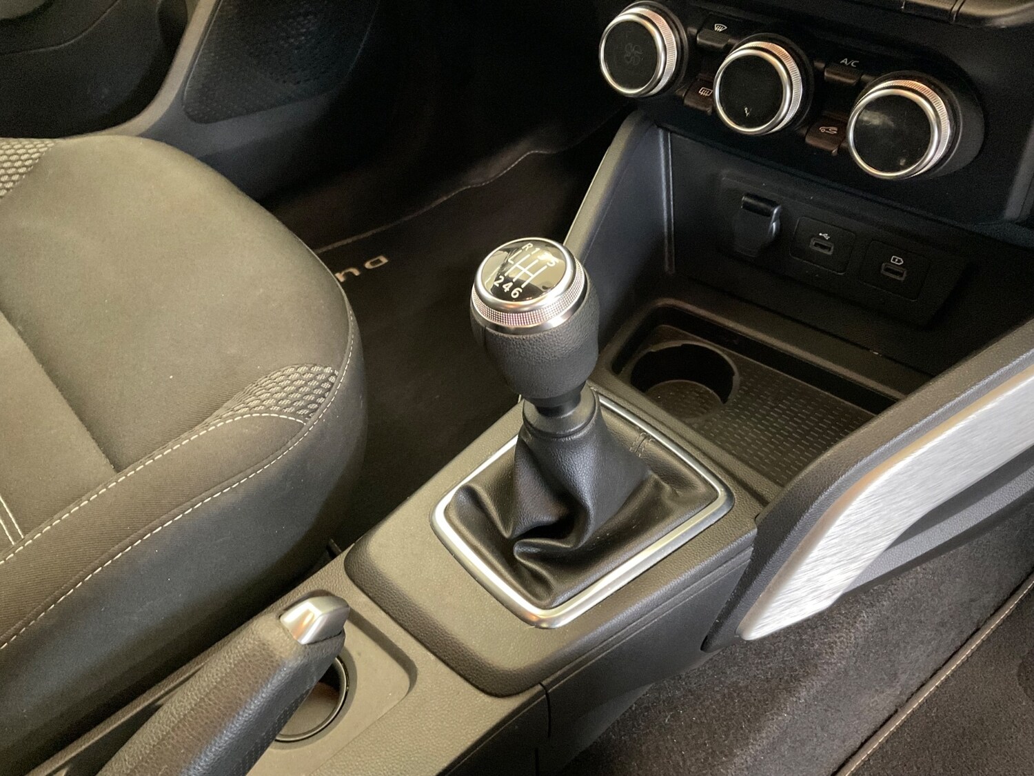 Used Dacia Duster 2022 for sale - 76276391: Photo 11