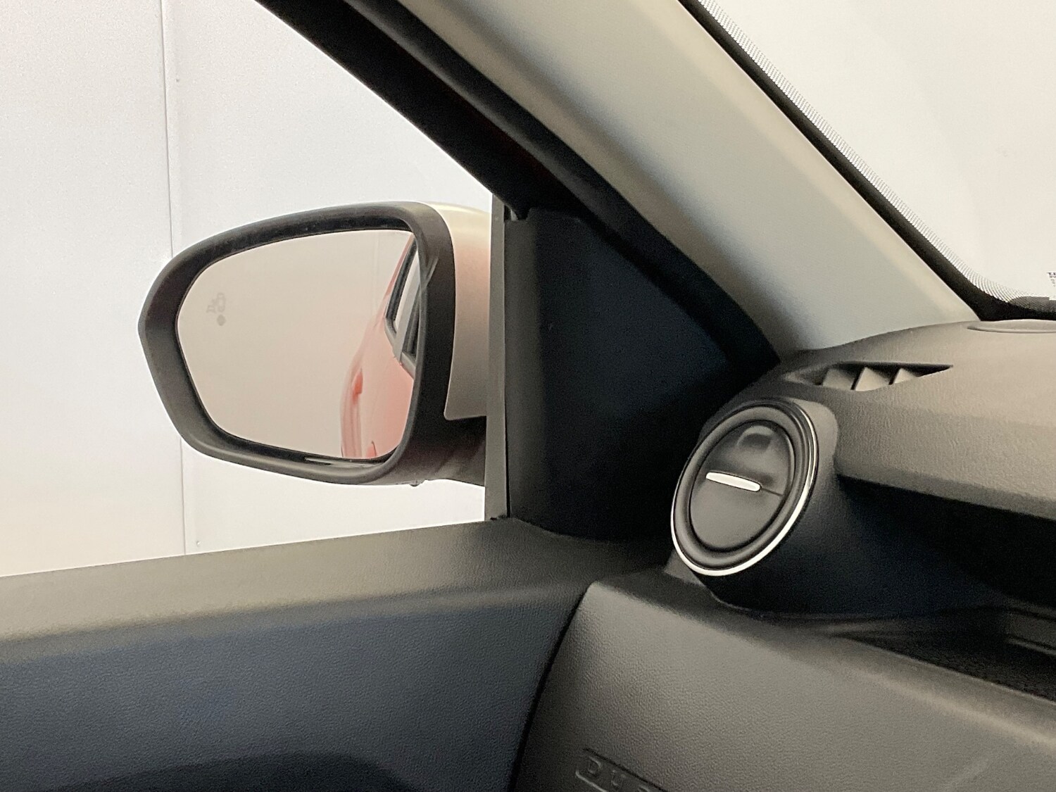 Used Dacia Duster 2022 for sale - 76276391: Photo 35