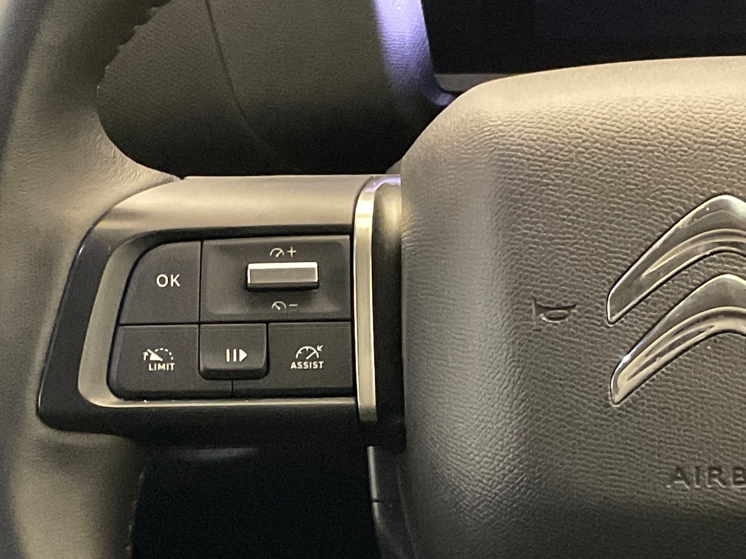 Used Citroen C4 2024 for sale - 76523608: Photo 14