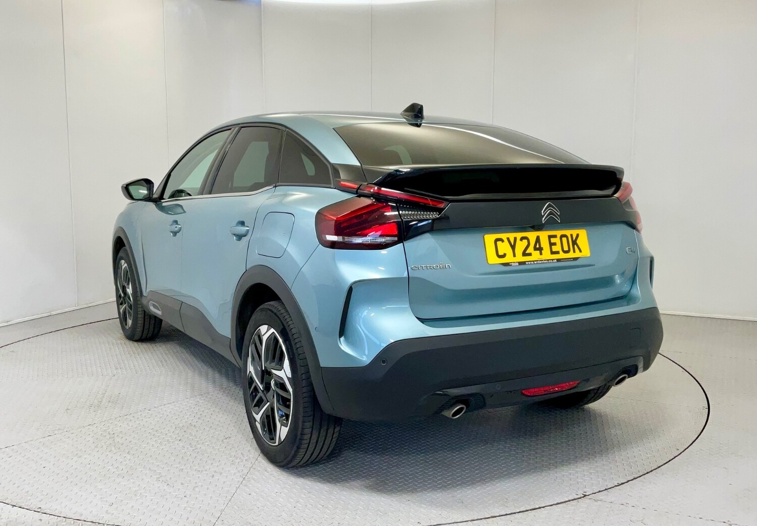 Used Citroen C4 2024 for sale - 76523608: Photo 2