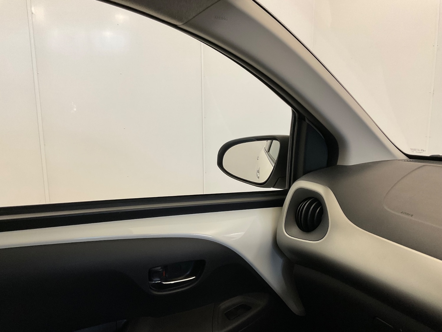 Used Citroen C1 2017 for sale - 77111390: Photo 28