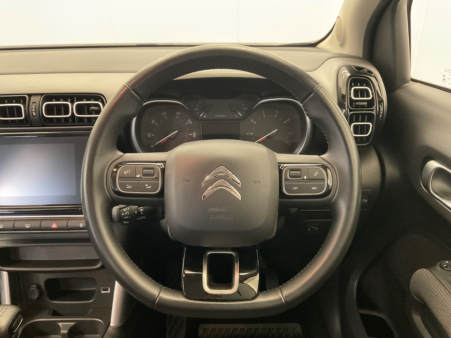 Used Citroen C3 Aircross 2021 for sale - 76328013: Photo 3