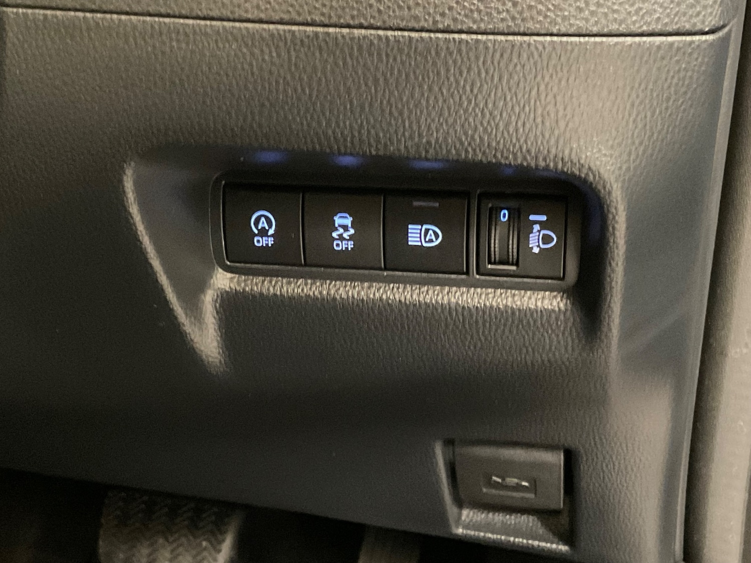 Used Toyota Aygo X 2023 for sale - 76856427: Photo 26