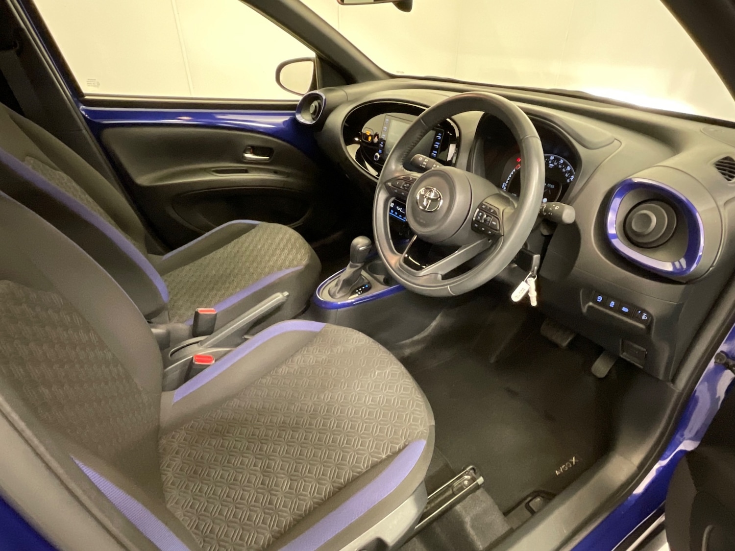 Used Toyota Aygo X 2023 for sale - 76856427: Photo 35