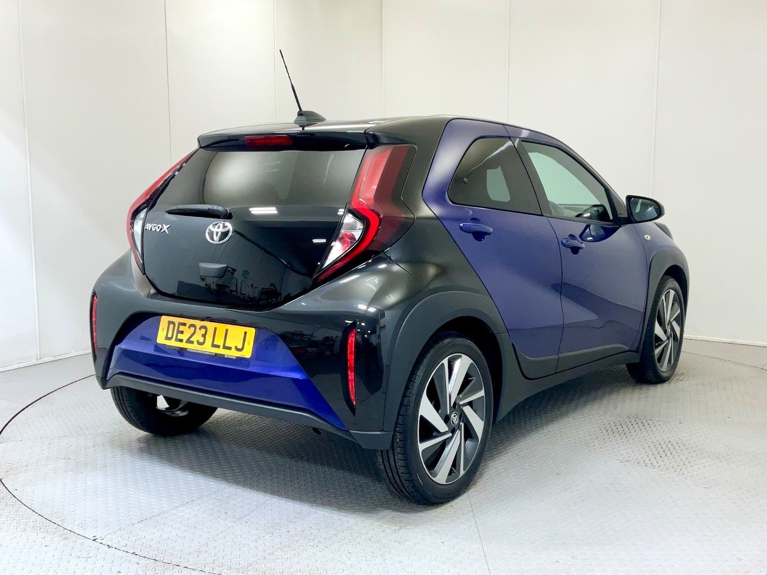 Used Toyota Aygo X 2023 for sale - 76856427: Photo 43