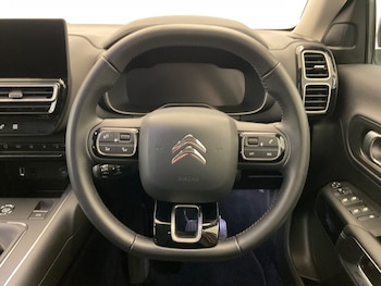 Used Citroen C5 Aircross 2024 for sale - 76589798: Photo