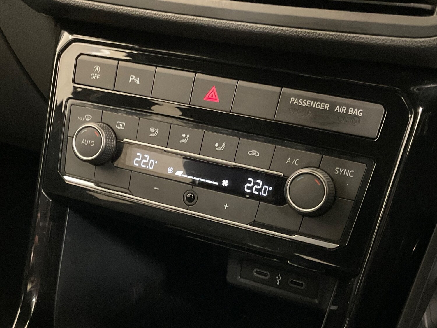 Used Volkswagen T-Cross 2021 for sale - 76366584: Photo 31