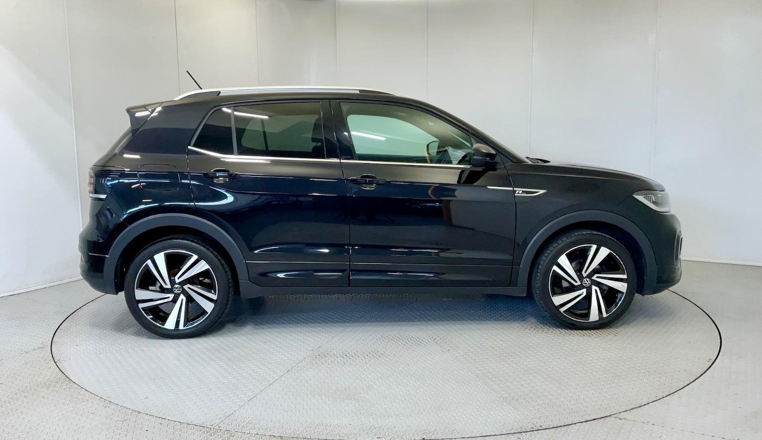 Used Volkswagen T-Cross 2021 for sale - 76366584: Photo 4