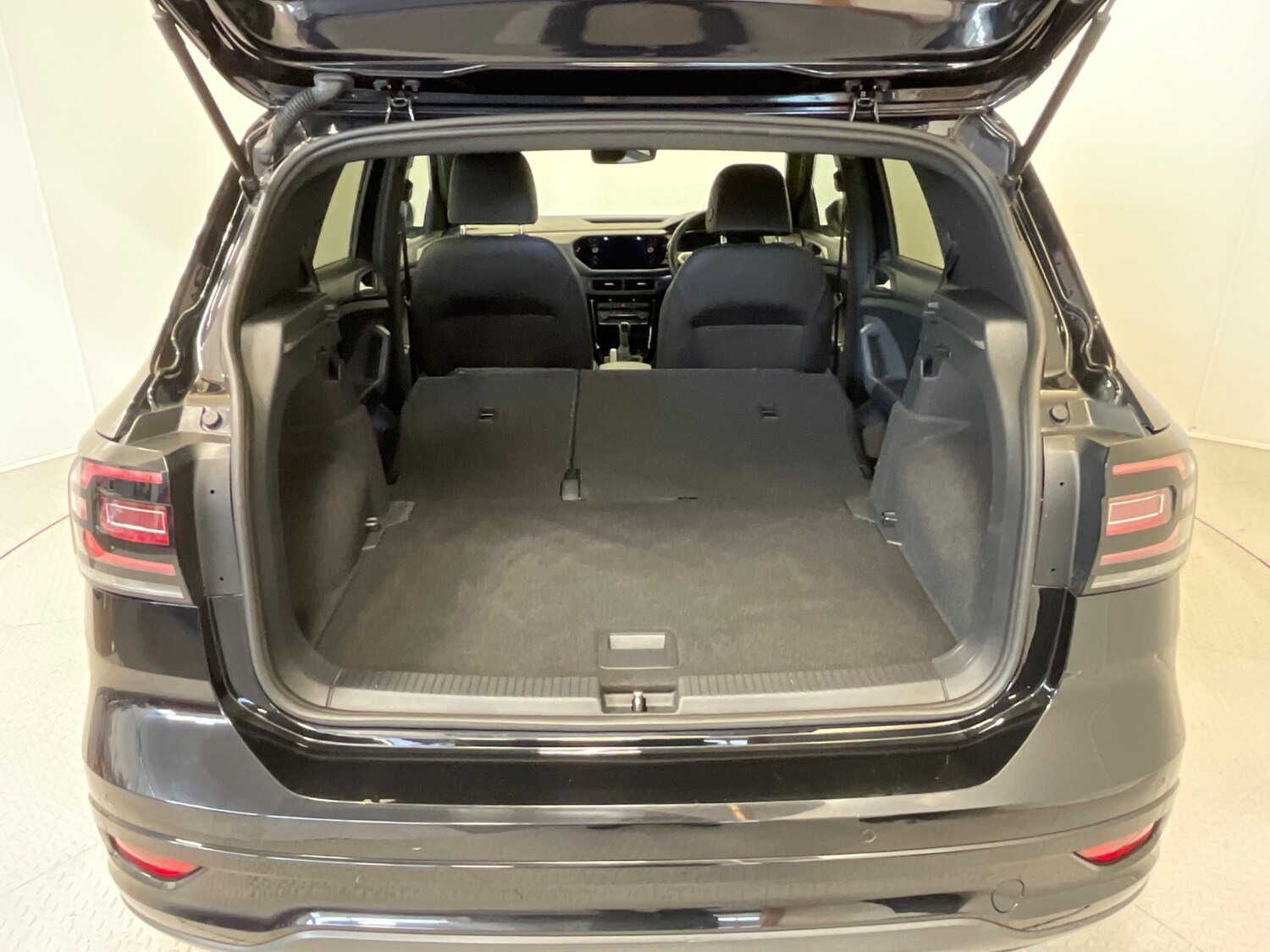 Used Volkswagen T-Cross 2021 for sale - 76366584: Photo 45