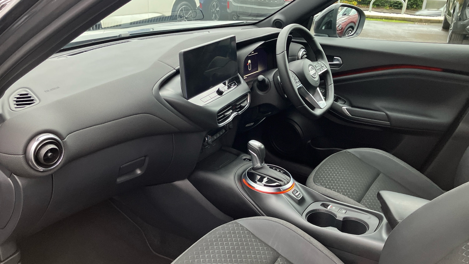 Used Nissan Juke 2024 for sale - 76161799: Photo 9