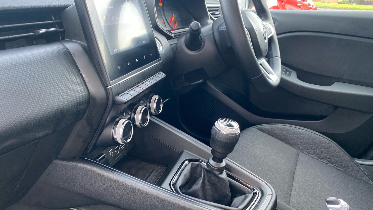 Used Renault Clio 2022 for sale - 77902898: Photo 13