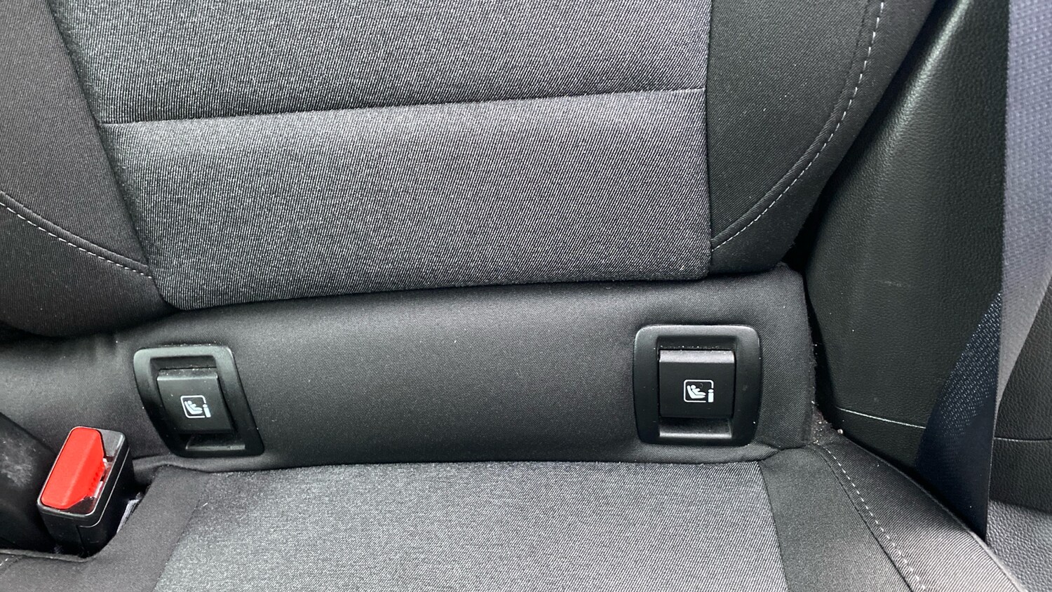 Used Renault Clio 2022 for sale - 77902898: Photo 17