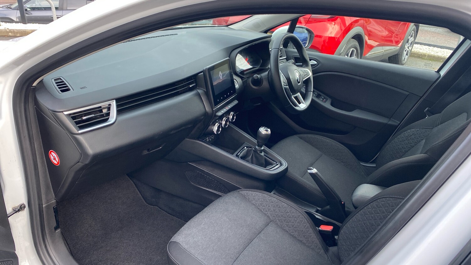 Used Renault Clio 2022 for sale - 77902898: Photo 9