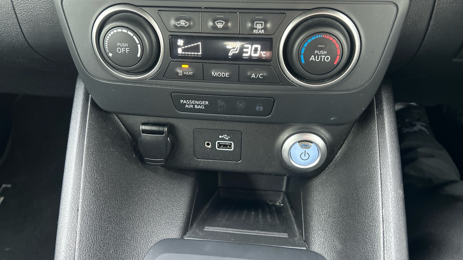 Used Nissan Leaf 2021 for sale - 77325964: Photo 28