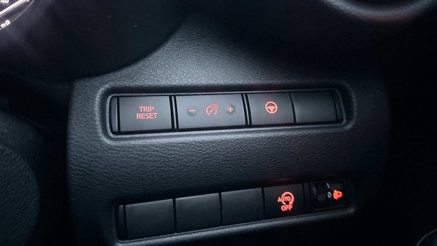 Used Nissan Juke 2020 for sale - 76602216: Photo 25