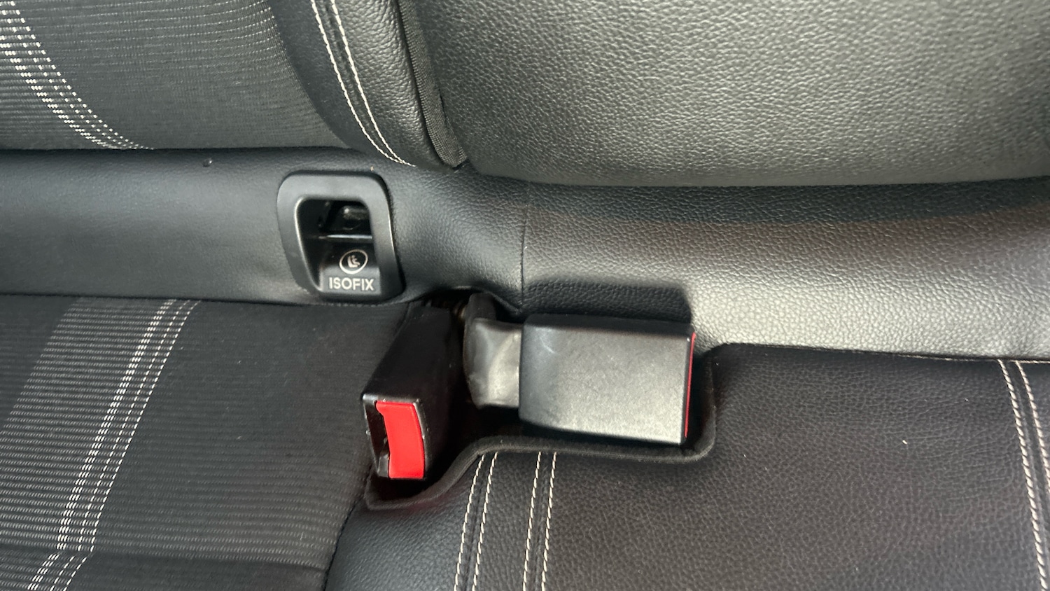 Used Mercedes-Benz GLA 2018 for sale - 77988963: Photo 17