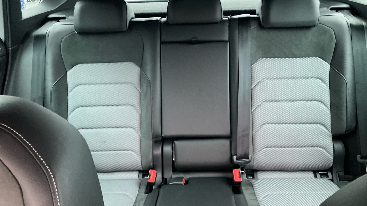 Used Volkswagen Tiguan 2018 for sale - 77871922: Photo 15