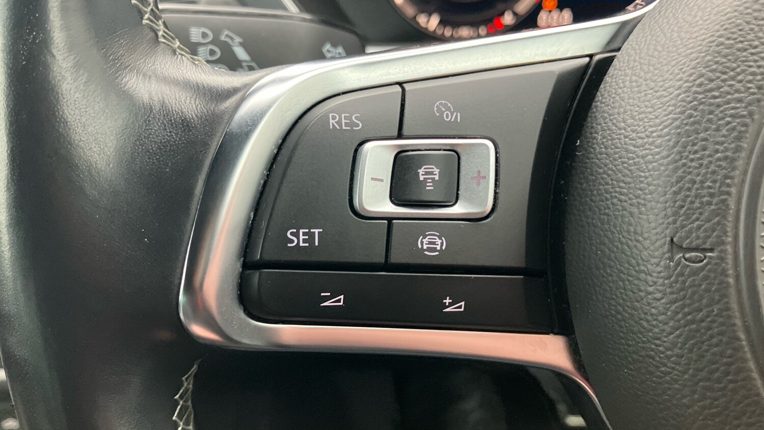 Used Volkswagen Tiguan 2018 for sale - 77871922: Photo 21