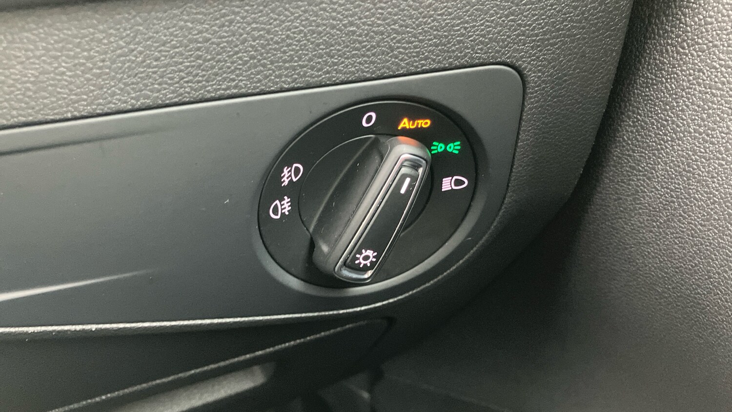 Used Volkswagen Tiguan 2018 for sale - 77871922: Photo 25