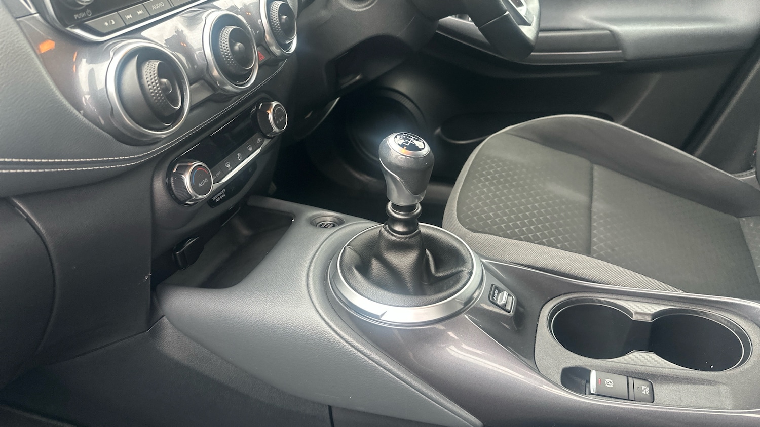 Used Nissan Juke 2022 for sale - 76330357: Photo 13