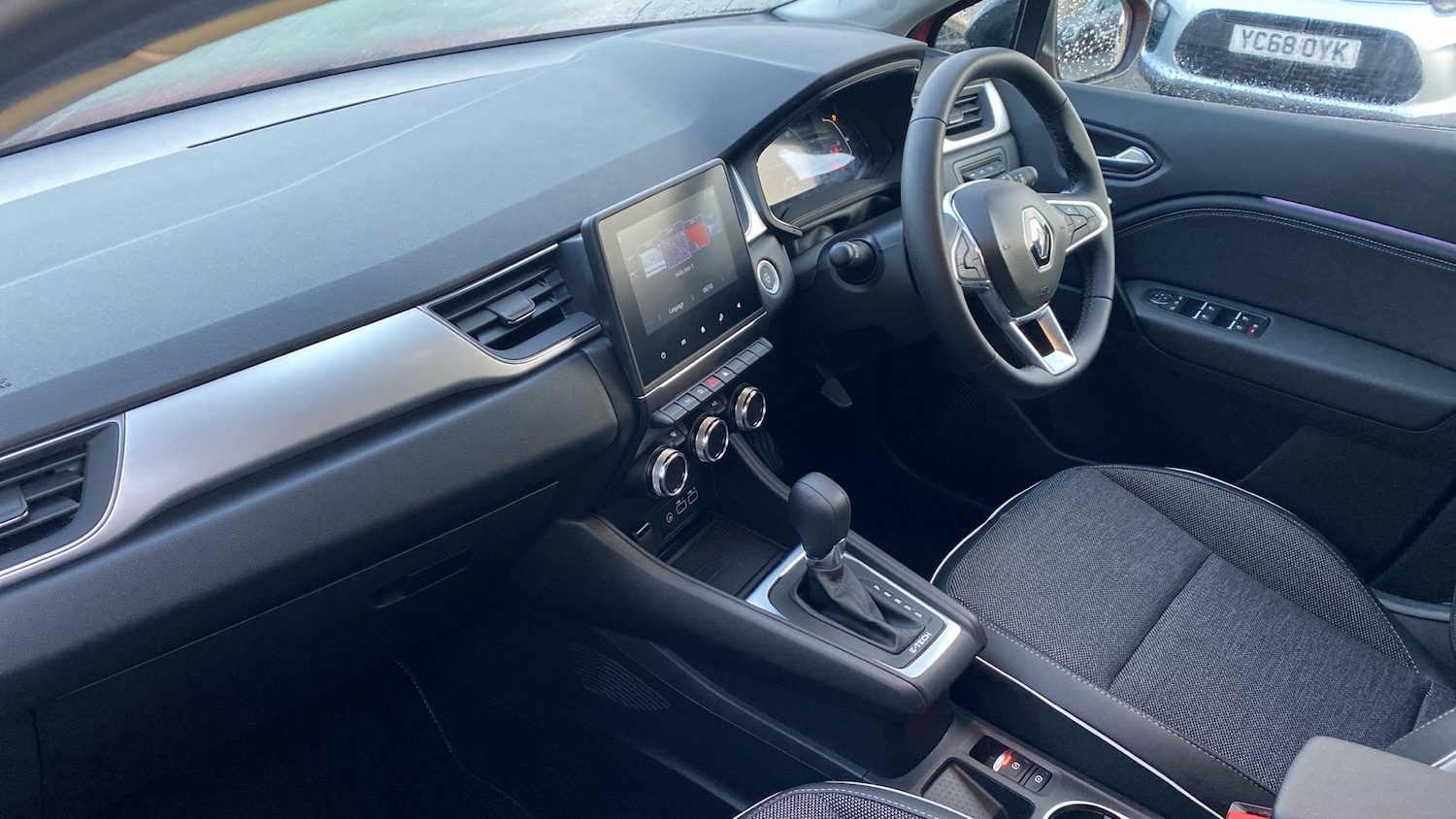 Used Renault Captur 2023 for sale - 77004285: Photo 9