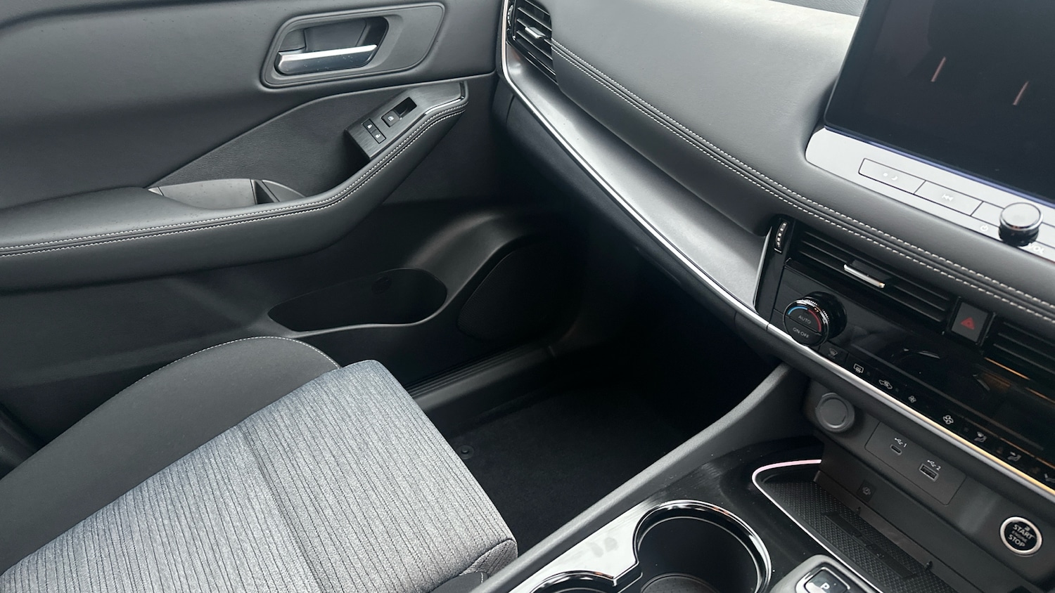 Used Nissan X-Trail 2025 for sale - 76482746: Photo 14