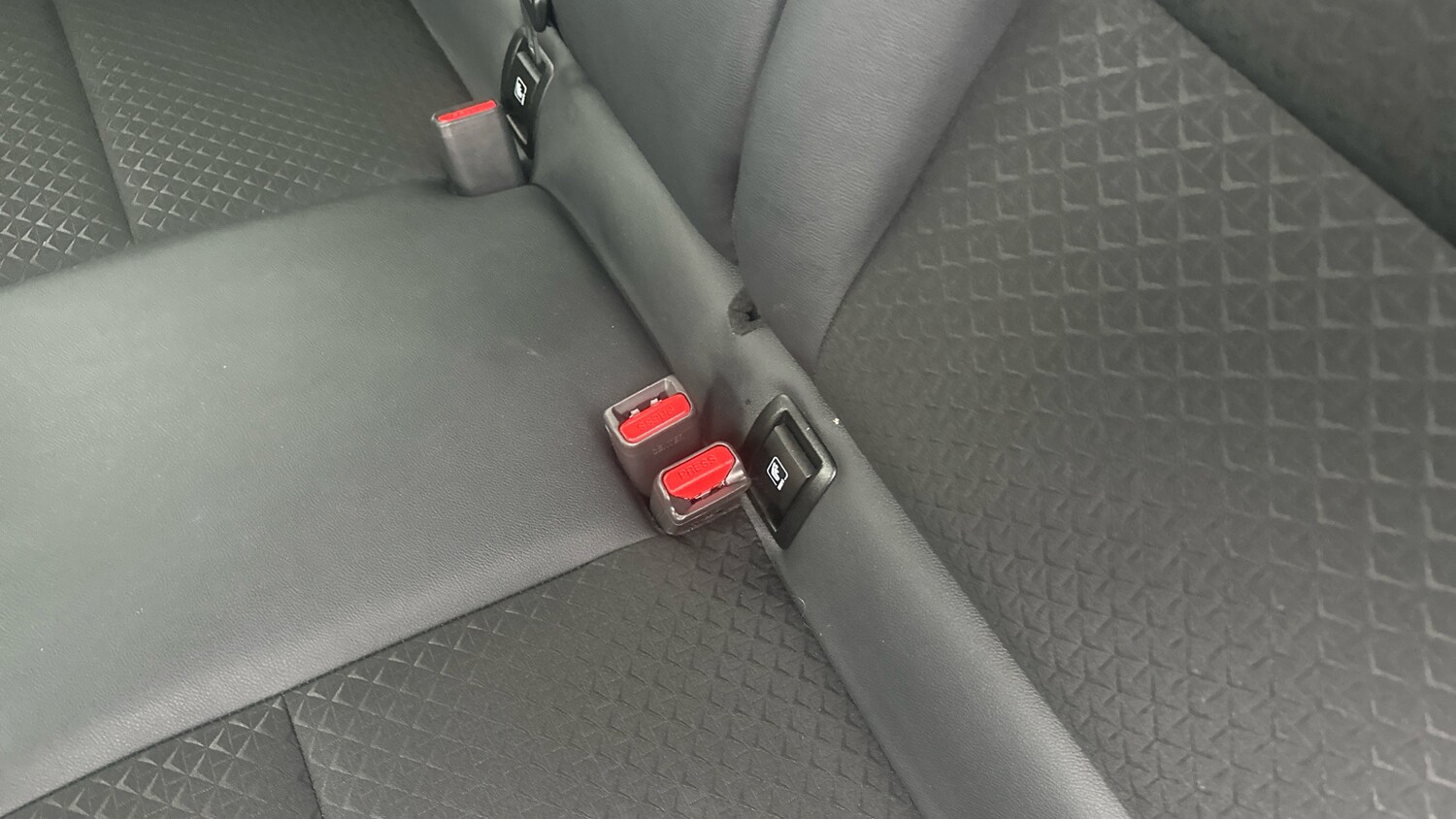 Used Nissan Juke 2024 for sale - 76164432: Photo 17