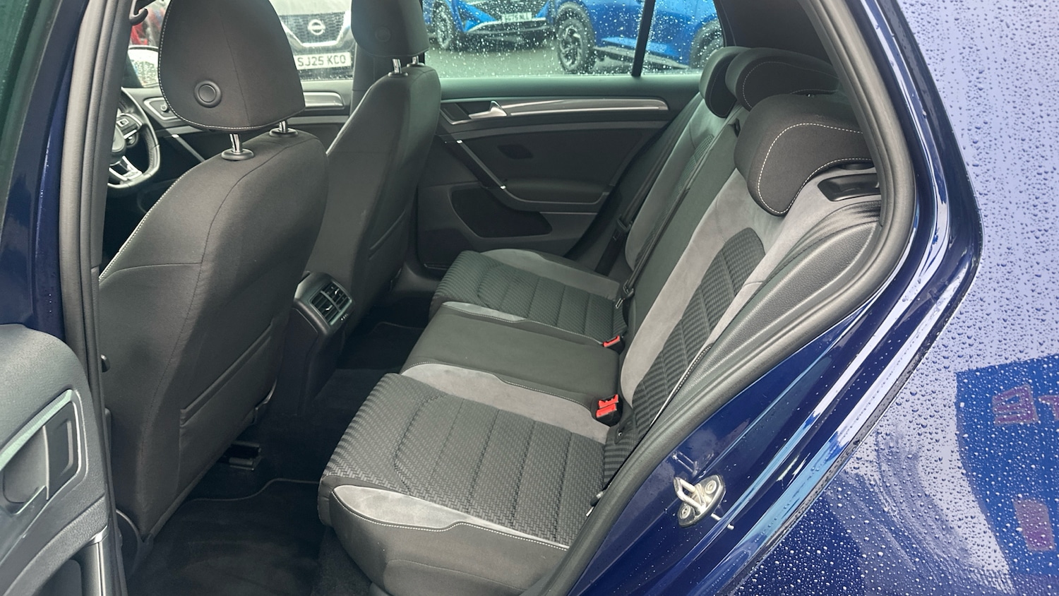 Used Volkswagen Golf 2017 for sale - 76640793: Photo 16