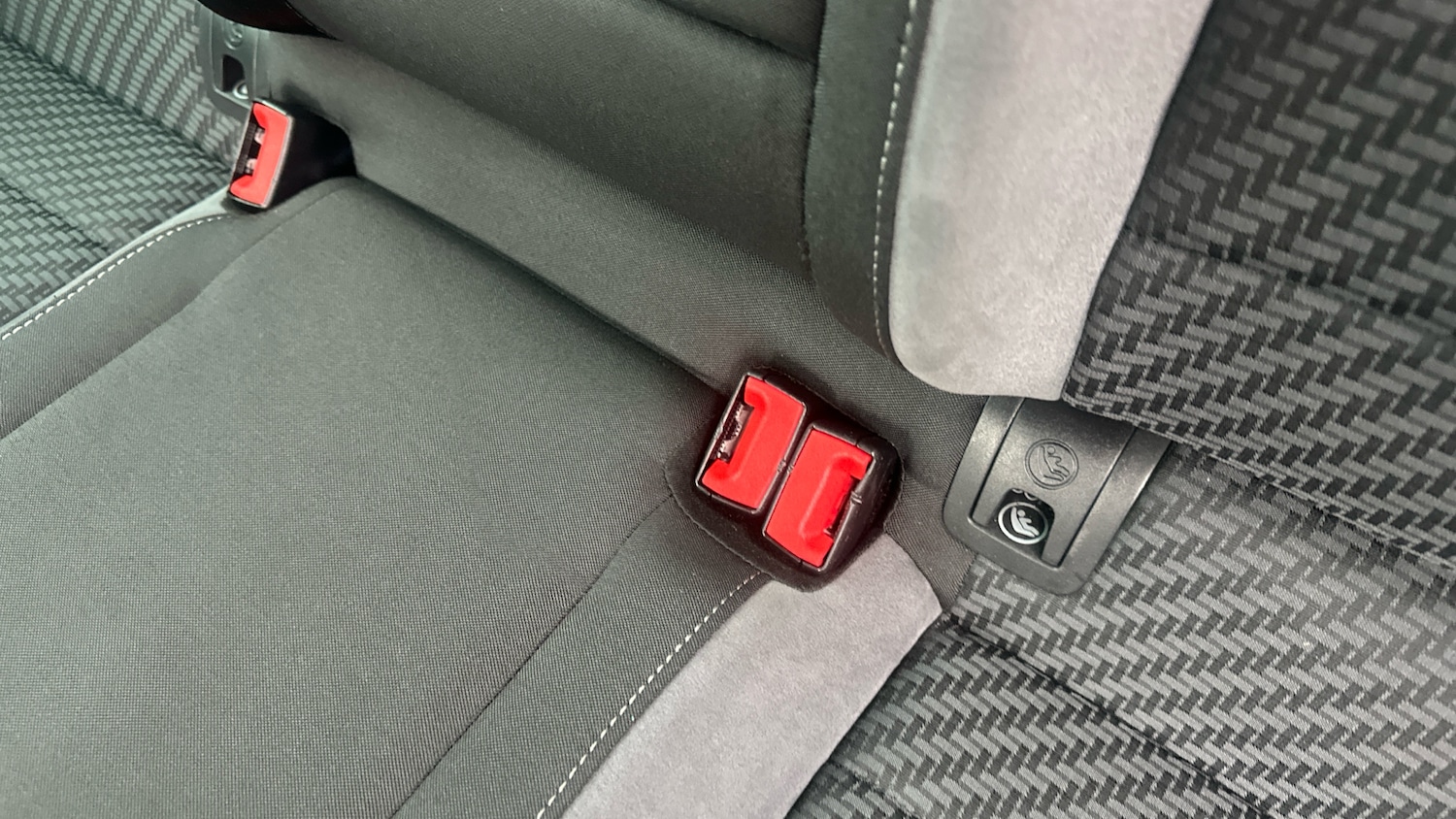 Used Volkswagen Golf 2017 for sale - 76640793: Photo 17