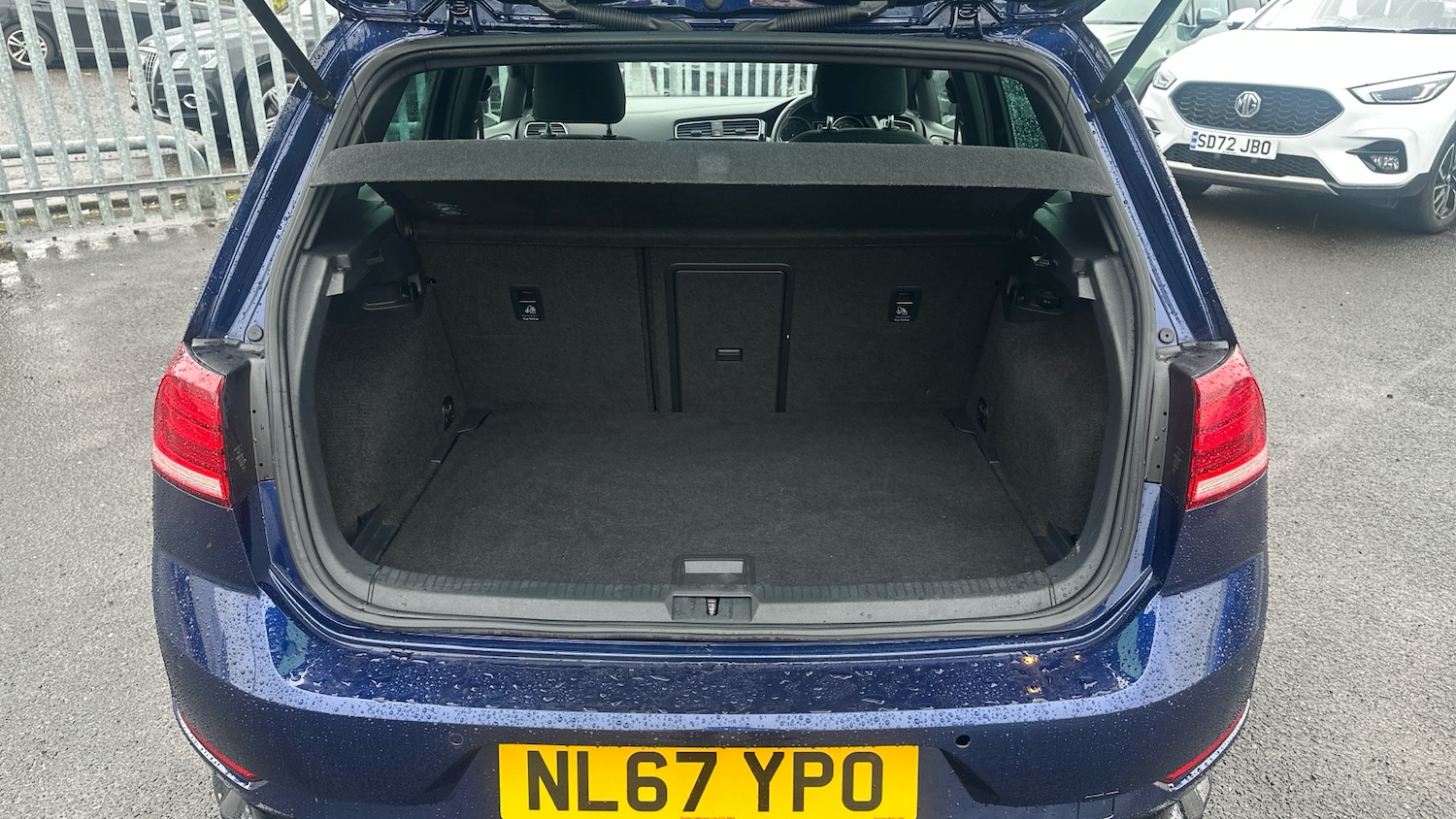 Used Volkswagen Golf 2017 for sale - 76640793: Photo 4