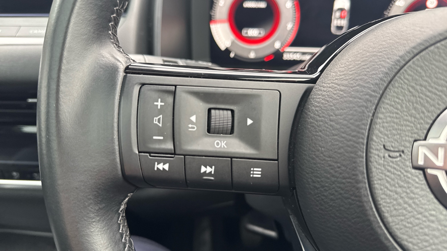 Used Nissan Qashqai 2022 for sale - 76402314: Photo 39