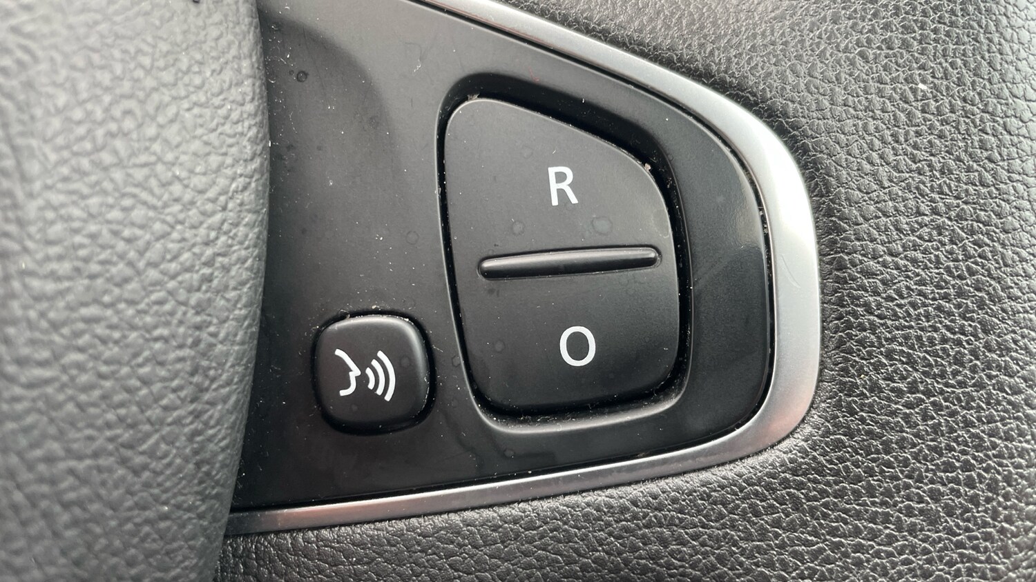 Used Renault Captur 2019 for sale - 76026959: Photo 24