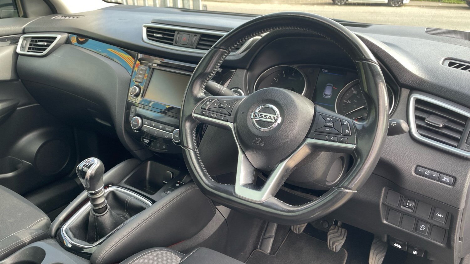 2020 Nissan Qashqai 1.3 DiG-T 160 N-Connecta 5dr Petrol Hatchback Hatchback Petr - Picture 11 of 24