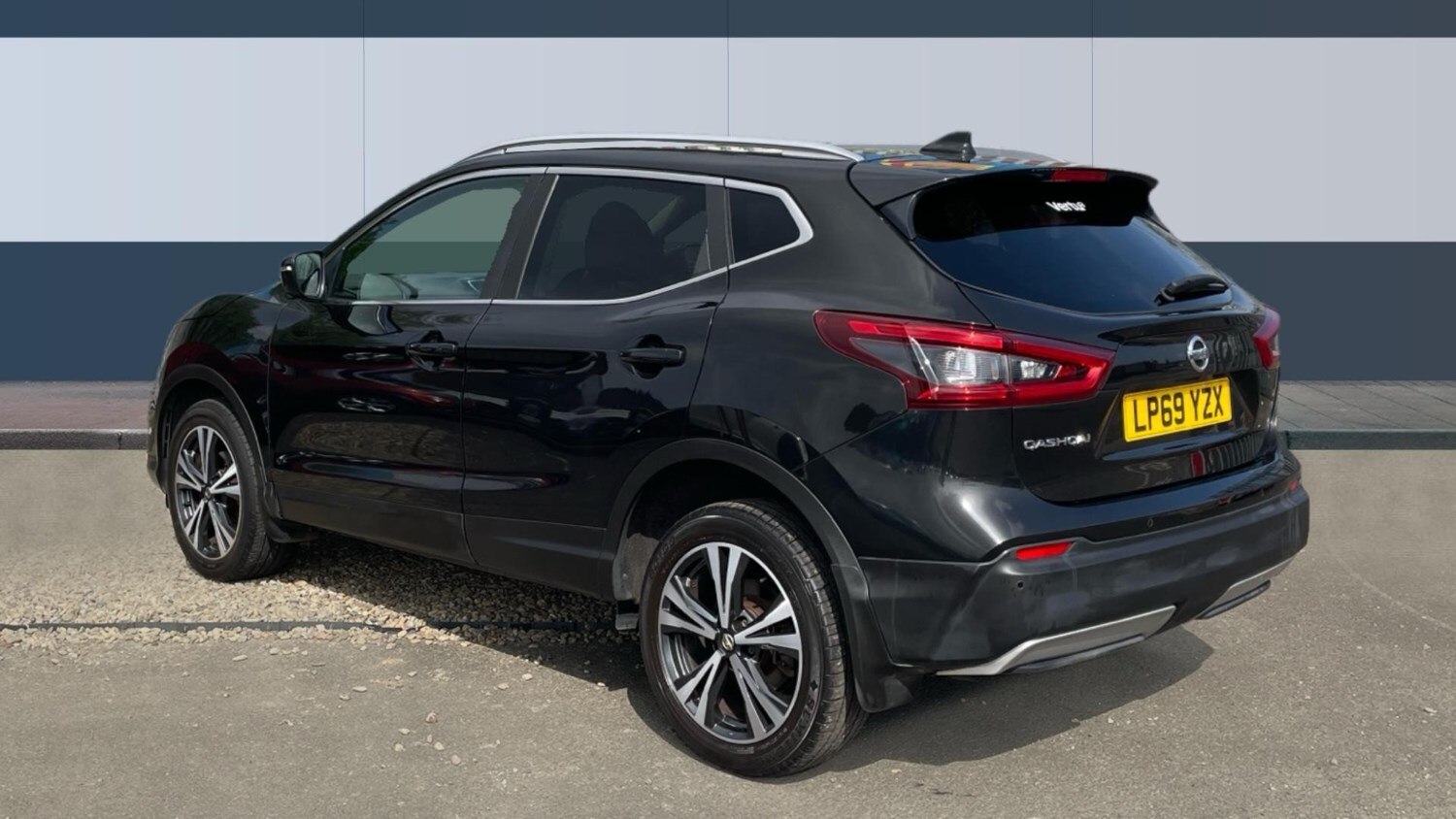 2020 Nissan Qashqai 1.3 DiG-T 160 N-Connecta 5dr Petrol Hatchback Hatchback Petr - Picture 2 of 24