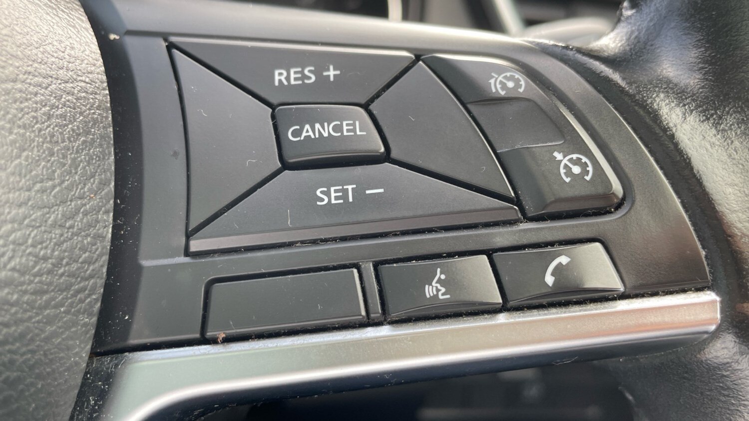 2020 Nissan Qashqai 1.3 DiG-T 160 N-Connecta 5dr Petrol Hatchback Hatchback Petr - Picture 24 of 24