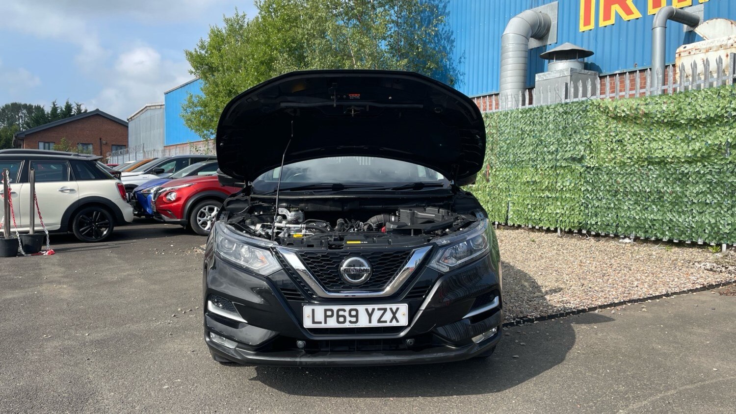 2020 Nissan Qashqai 1.3 DiG-T 160 N-Connecta 5dr Petrol Hatchback Hatchback Petr - Picture 8 of 24
