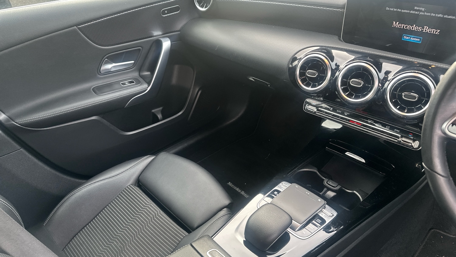 Used Mercedes-Benz A-Class 2018 for sale - 76672241: Photo 14