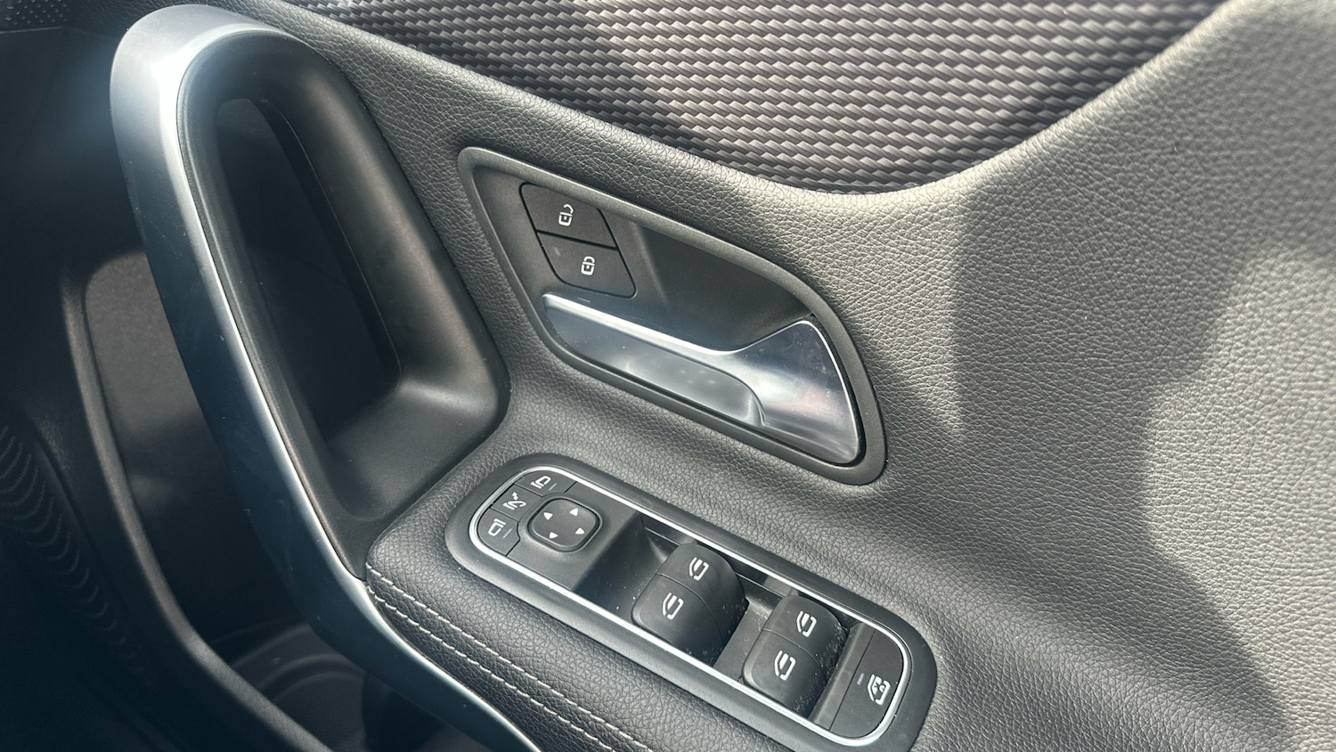 Used Mercedes-Benz A-Class 2018 for sale - 76672241: Photo 30